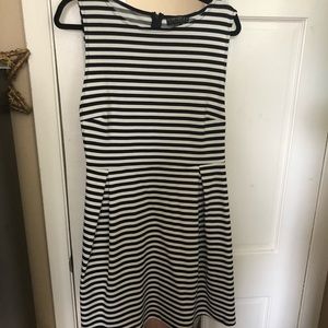 Black n White Striped pleated dress